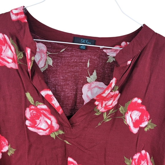 Sky Plus 3x Top Blouse Tunic Maroon with Pink Roses EUC Lightweight - Picture 3 of 10